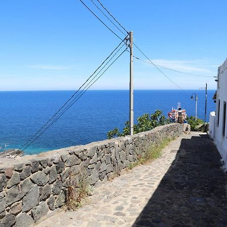 Casa Vacanze Lorenzo Vila Malfa  Exterior foto