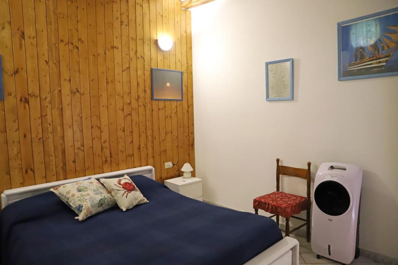 Casa Vacanze Lorenzo Vila Malfa  Exterior foto